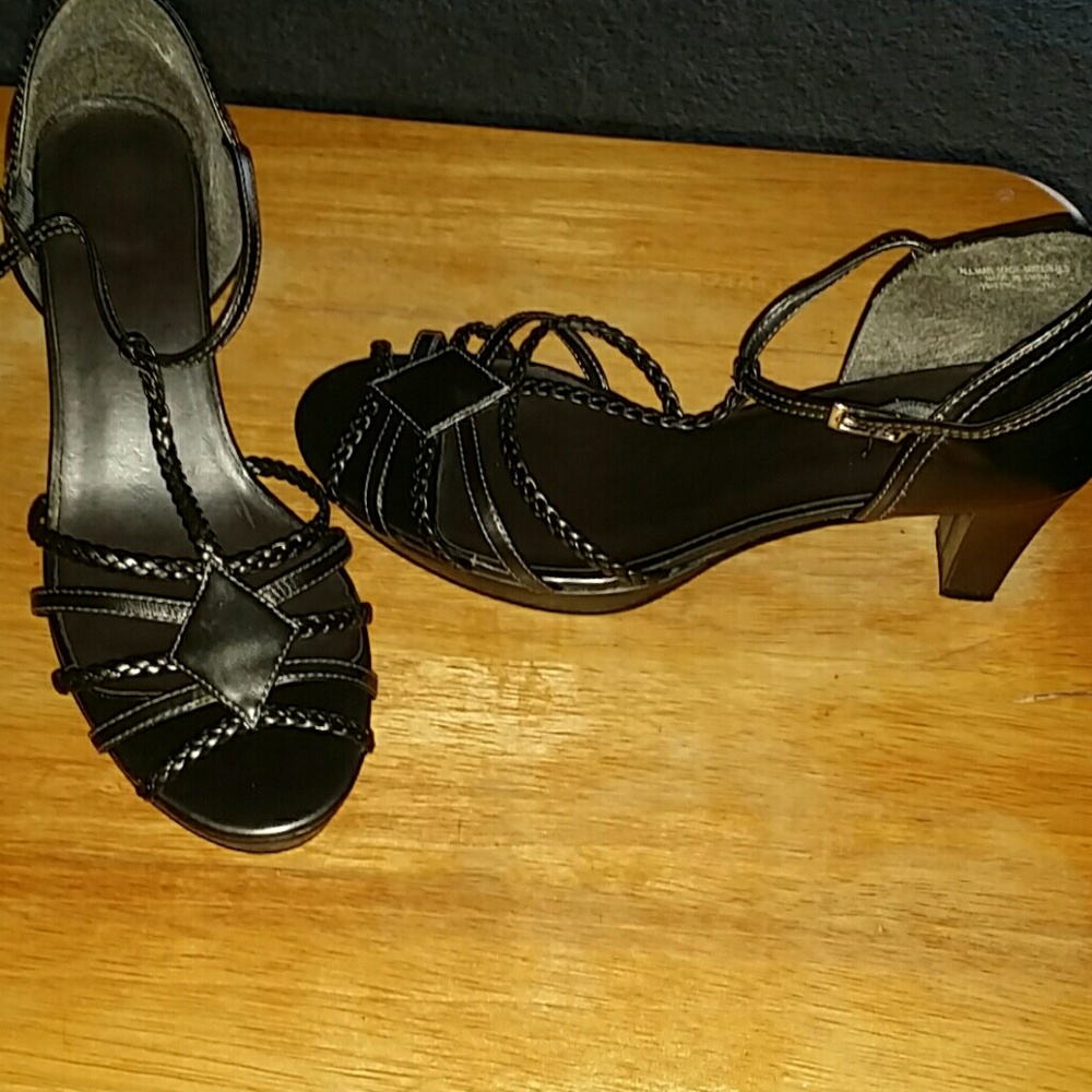Black sandals